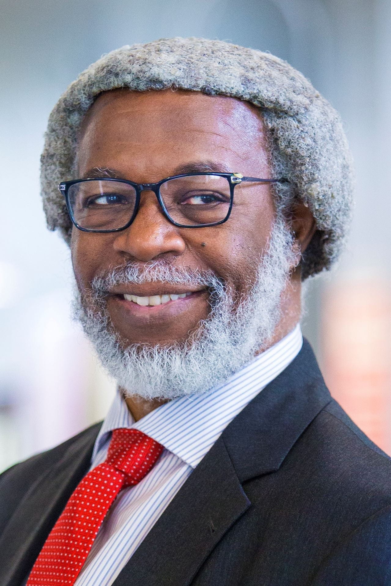 Sylvester James Gates alternate portrait